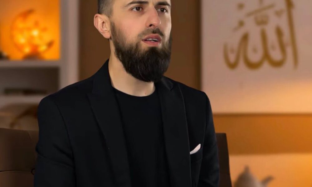 Me nisjen e Ramazanit  Shefi Mamuti publikon ilahinë e re  Zot i Dashur 