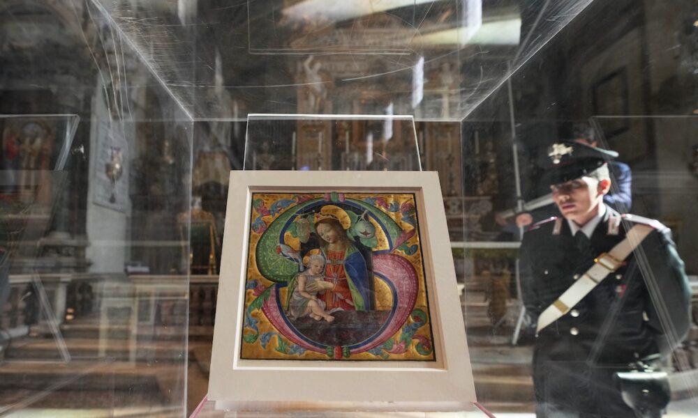 Veprat e vjedhura   kartëmonedhat  e reja të mafias