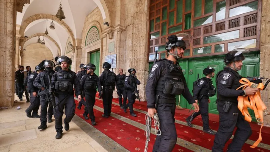 Një maskarallëk izraelit në Al Aksa  për herë të parë që nga viti 1967