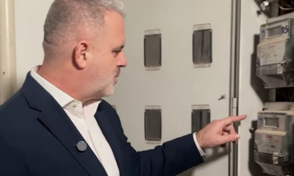 Azemi tregon si të verifikohen njehsorët  M i dërgoni faktet që ta përgatisë dosjen për Prokurorinë Speciale