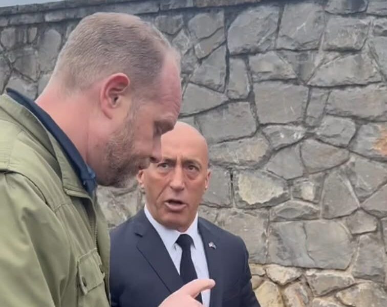 Shefi i CIA s për Ballkanin ishte sot mysafir i Ramush Haradinajt në Gllogjan