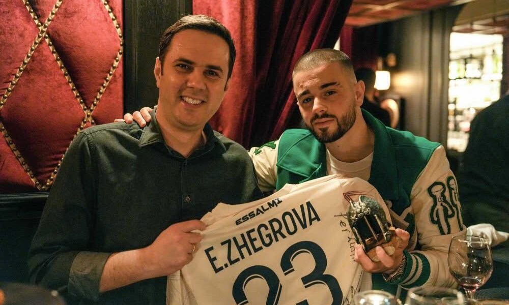 Abdixhiku  Le të shkojmë në Botëror sonte  për popullin tonë  për gjeneratat tona që shtruan rrugën për këtë ditë 