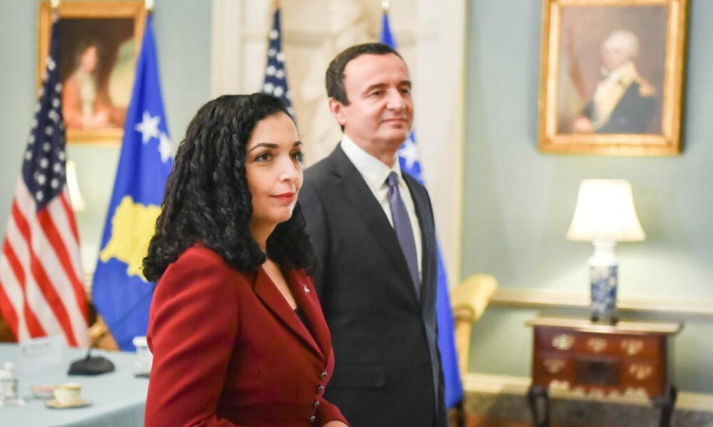 ndjej-tradhti-vjosa-osmani-kurti-me-kishte-premtuar-mbeshtetje-per-nje-mandat-te-dyte-si-presidente-e-kosoves