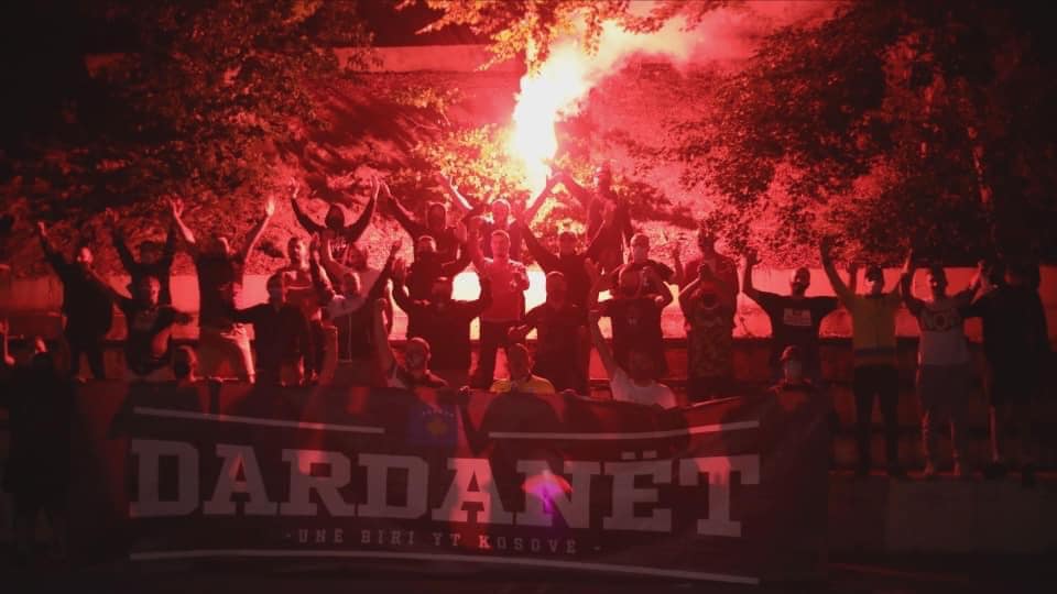 kosova-do-pushtoje-bratislaven-ne-sllovaki-i-tremben-tifozeve-dardane