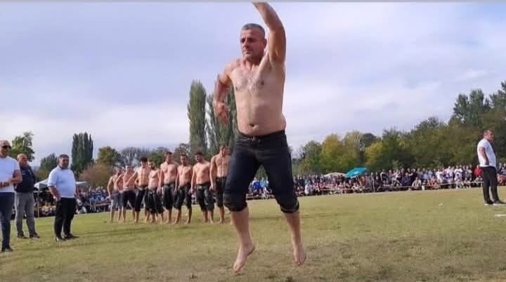 Tragjike  Ndërron jetë në aksident trafiku ish pelivani nga Saraji  Refet Pajaziti