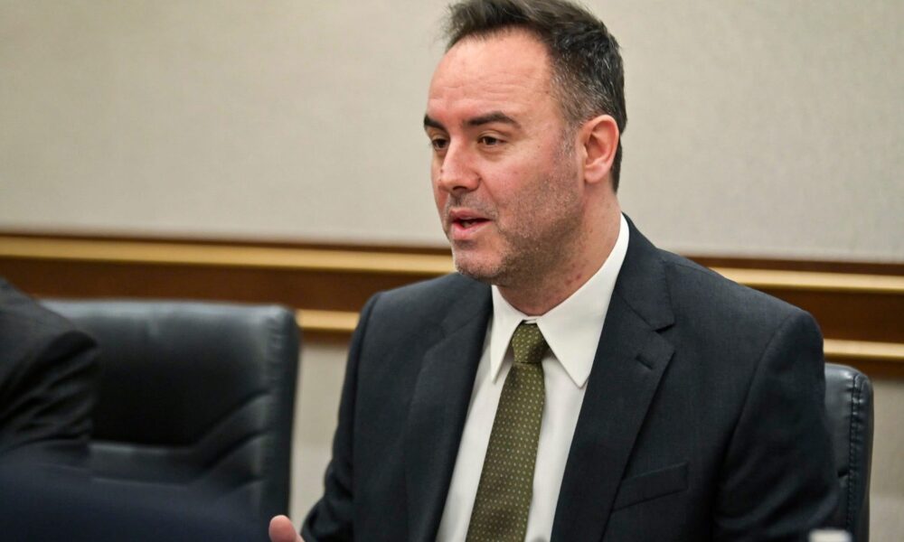 Lëvizja Vetëvendosje zyrtarizon kandidaturën e Glauk Konjufcas për President