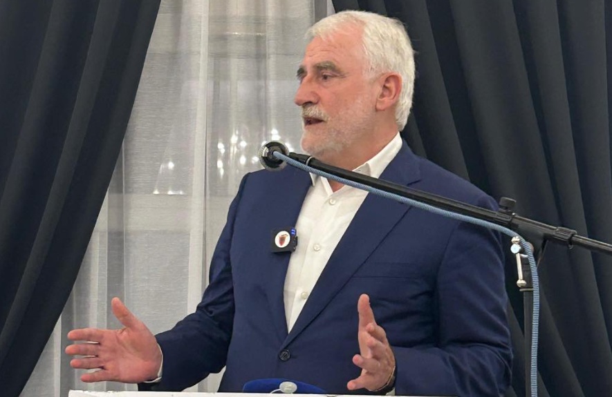 Thaçi shtroi iftar për anëtarësinë dhe strukturat e partisë