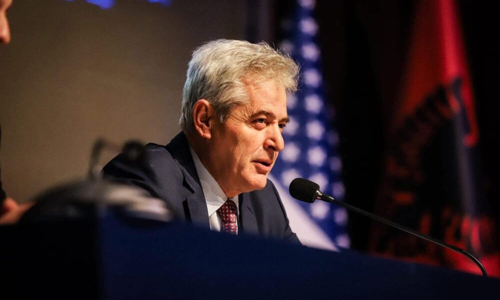 Hakmarrje ndaj të arriturave  Politika shqiptare në krizë pa Ali Ahmeti