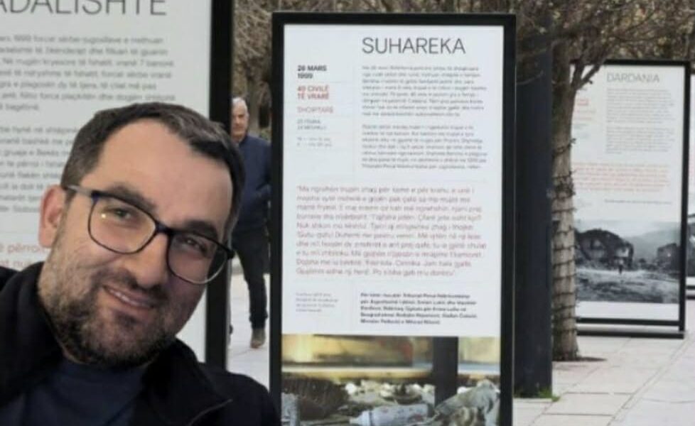 Shkezen Gashi dhe organizatat përgjegjëse për ekspozitën rreth masakrave në Kosovë kërkojnë falje publike