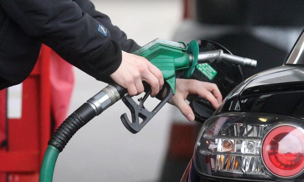 Shqiptarët në ankth për naftën  përgjigja që vjen nga qeveria