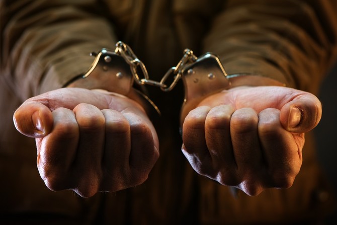 Shantazhoi një person për 5 mijë euro  arrestohet Çegranasi