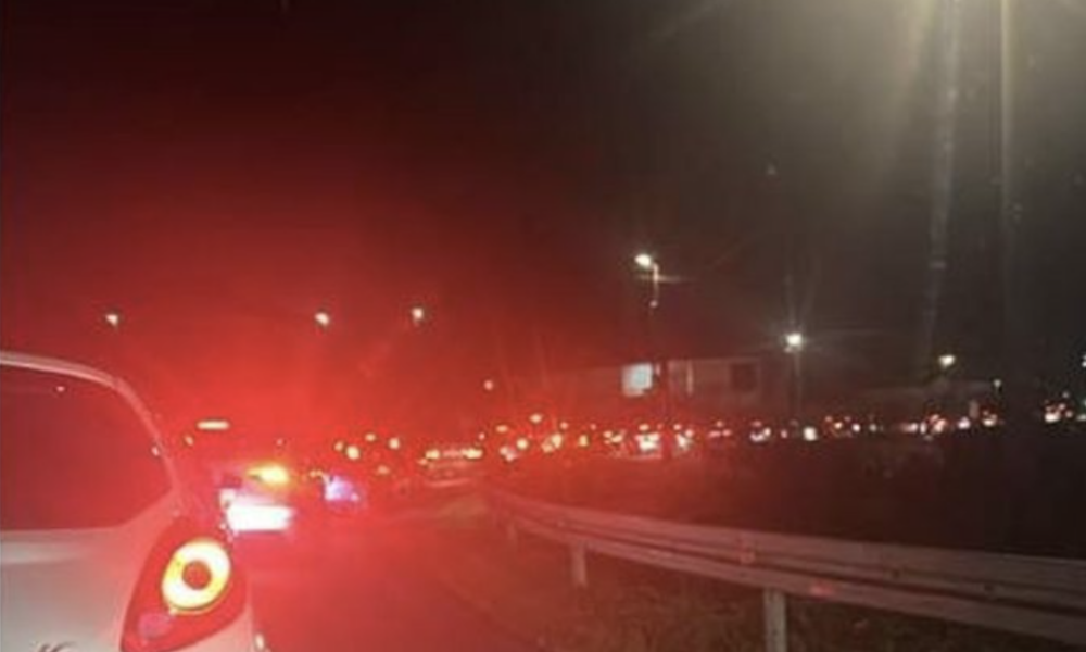 Deputeti publikon pamjet  Shqiptarët në radhë për naftë më të lirë në Mal të Zi