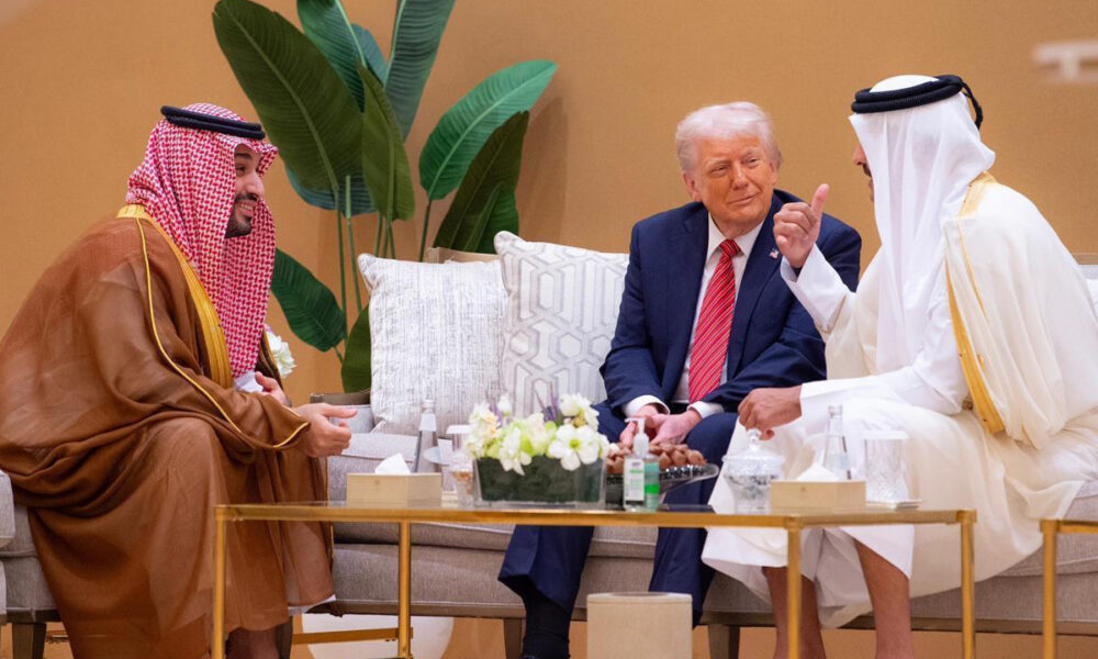 Sinjalet e një tjetër poshtërimi  Trump do t u kërkojë vendeve arabe të financojnë luftën kundër Iranit 