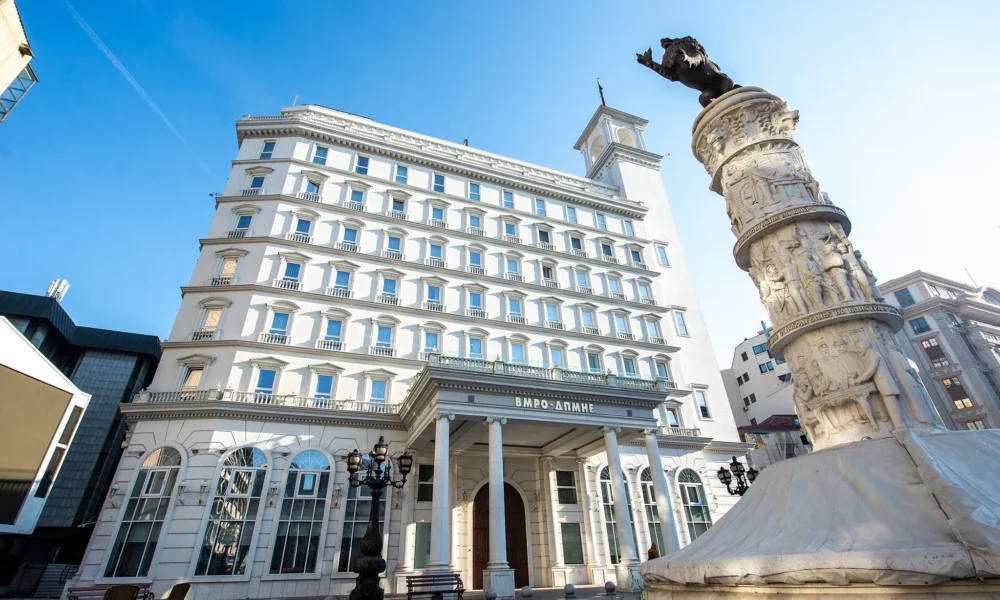 VMRO  LSDM dhe Shukova po e përdorin dhunën ndaj grave si PR për 8 Marsin