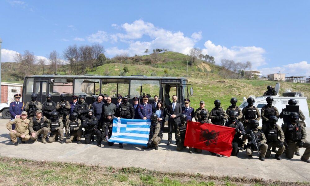 RENEA e Shqipërisë në stërvitje të përbashkët me njësitin e policisë së Greqisë