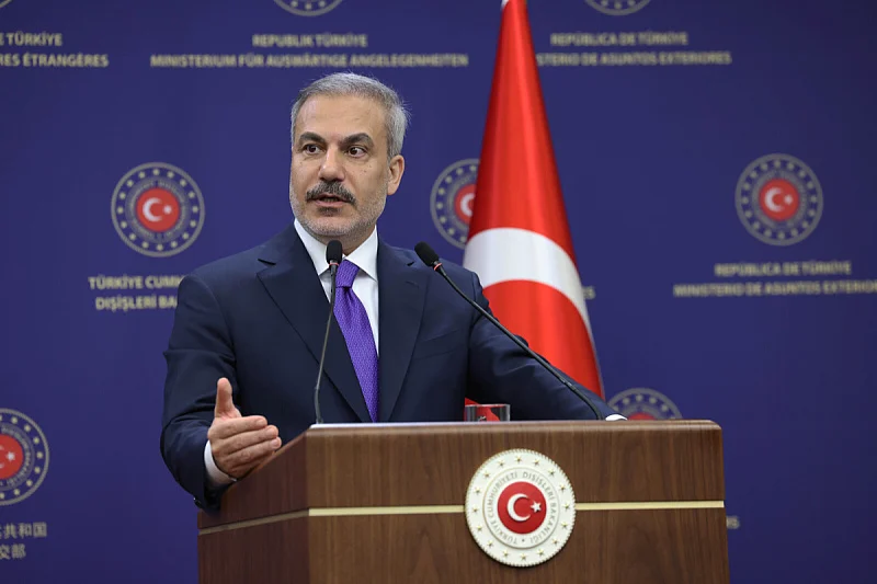 Një paralajmërim nga Hakan Fidan