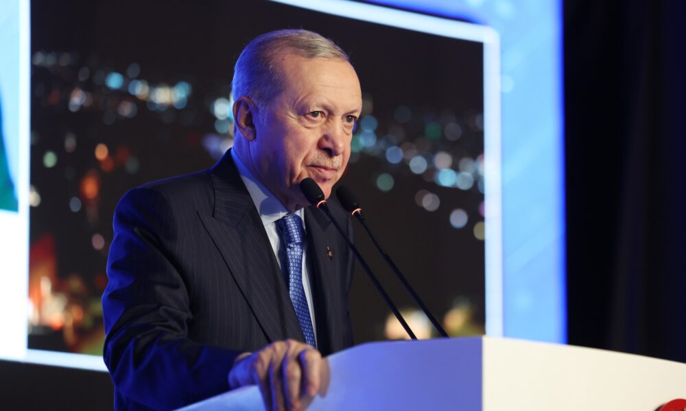 Erdogan reagon pasi Turqia mundi Kosovën