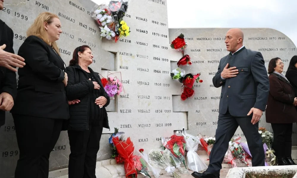 Haradinaj  Trimat e UÇK së në tokë dhe NATO në qiell  i dhanë fund synimit serb për shfarosje