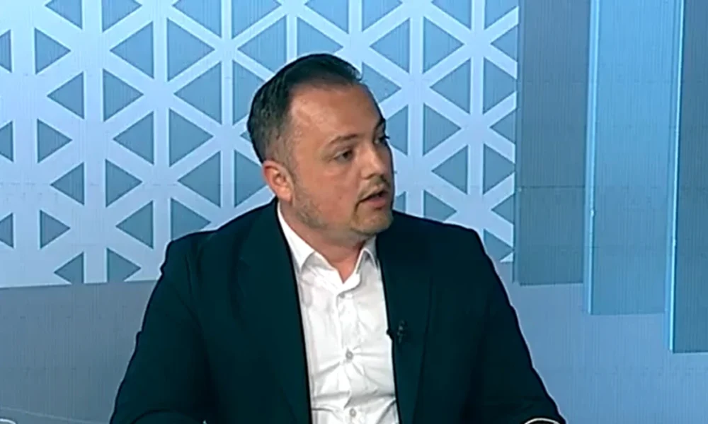 Deputeti i ZNAM  Cekov  Nuk kam asgjë kundër përfshirjes së bullgarëve në Kushtetutë