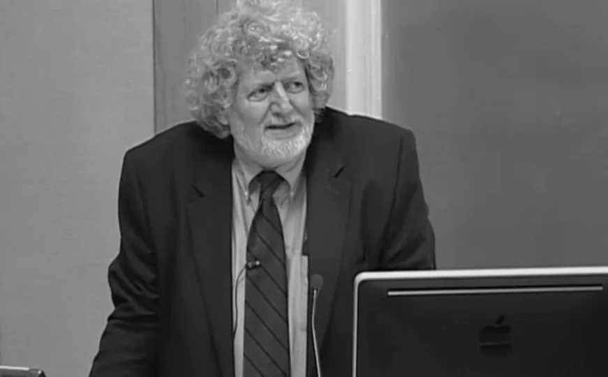 Ikja e një ikone gazetarie me raportime lufte