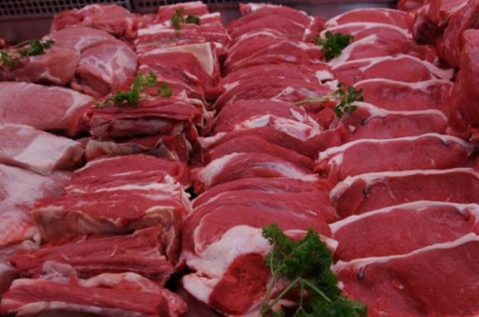 Çmimi i mishit në nivele rekord  qytetarët   Po kursejmë për ta blerë 