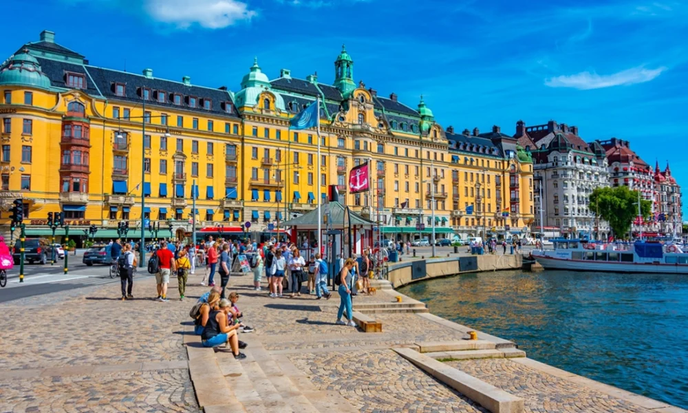 Suedi  Projektligj për deportimin e emigrantëve pa  jetë të ndershme