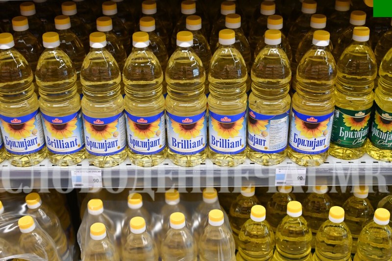 Çmimi i vajit arriti në 100 denarë  Qytetarët vërejnë shtrenjtim të çmimeve në markete