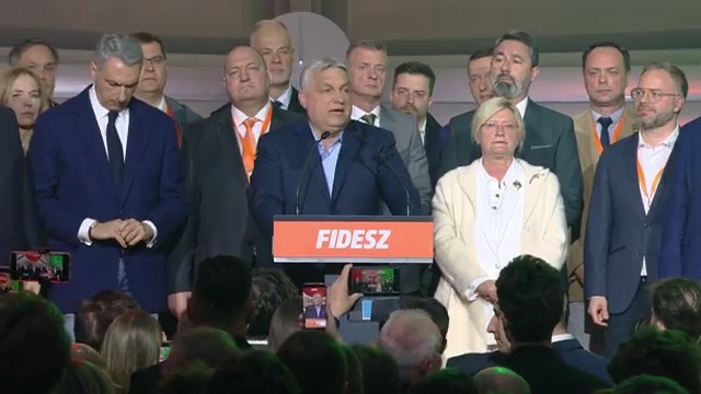 Orban pranon humbjen  vjen mesazhi i parë i liderit që dominoi 16 vite Hungarinë