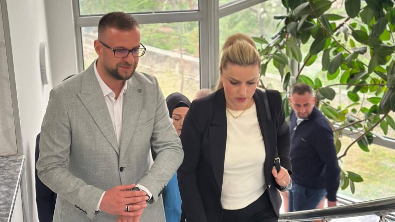 Memishi pret në takim zv ministren Sadiku  Mbetemi të përkushtuar për të rritur investimet në sport