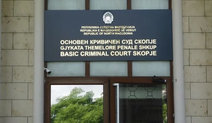 skandal-korrupsioni-ne-gjykaten-penale-ne-shkup-dy-te-punesuar-perfundojne-ne-pranga