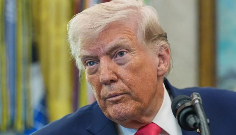 Pezullohen sulmet ndaj Iranit  Trump e njofton zyrtarisht  Ka një plan me 10 pika