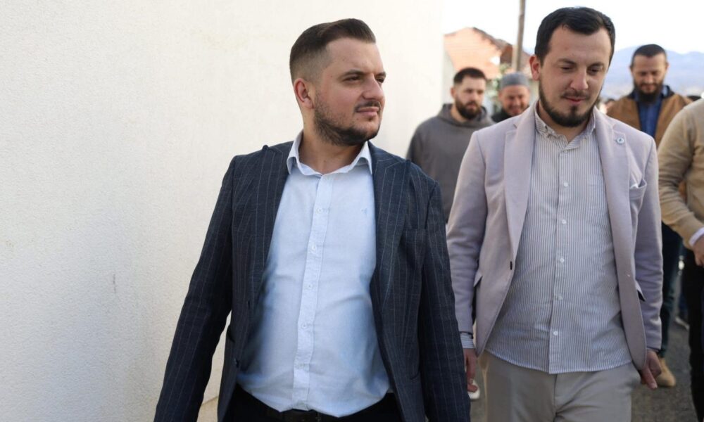 vlen-drejt-bashkimit-qamili-eshte-vendosur-per-modelin-me-bashkekryetar