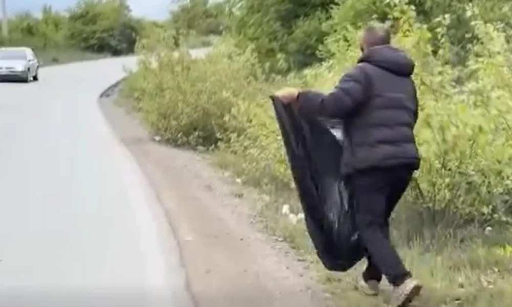 Qytetari që pastron fshatin prej 10 vitesh gjobitet nga Policia