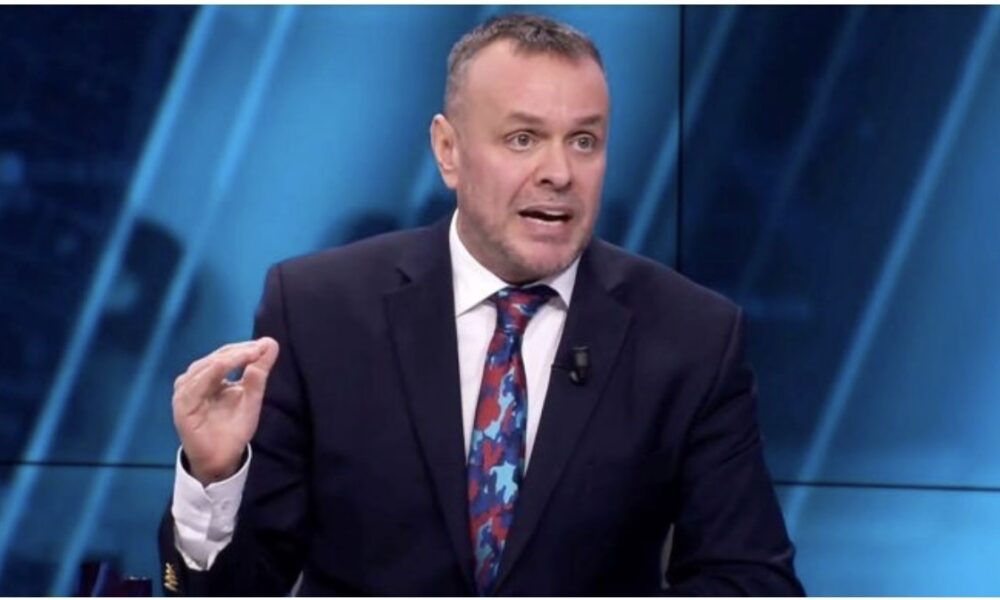 bomba-e-karamucos-serbet-donin-te-helmonin-ambasadorin-tone-ne-shkup-brenda-ne-ambasaden-izraelite