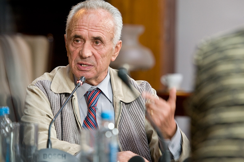 Hajredini  BDI e bëri gjuhën shqipe  gjuhë të pakicave   e konfirmon Komisioni i Venecias