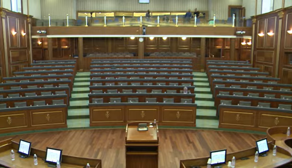 Në ora 17 00 Kuvendi mban seancë të jashtëzakonshme për zgjedhjen e Presidentit