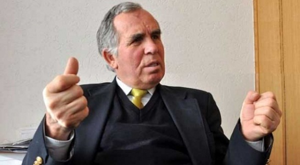 Baraliu  Nëse kalon afati  vendi automatikisht shkon në zgjedhje të reja