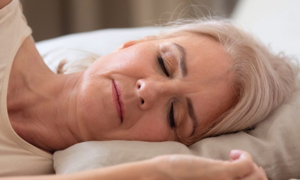 Ky zakon i gjumit mund të përmirësojë shëndetin e zemrës tuaj