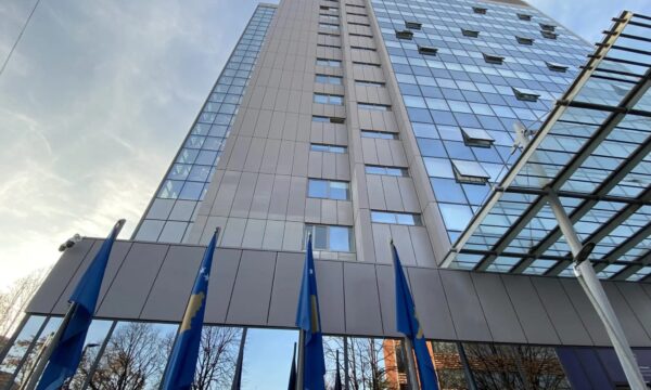 Deputeti i VV së  S i kemi votat për presidentin