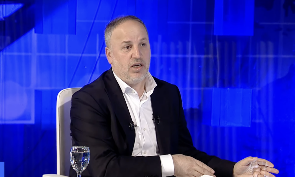 Azizi  Shumë shpejt depërtimi i rrugës Tetovë   Prizren  komuna ndau 18 milionë denarë