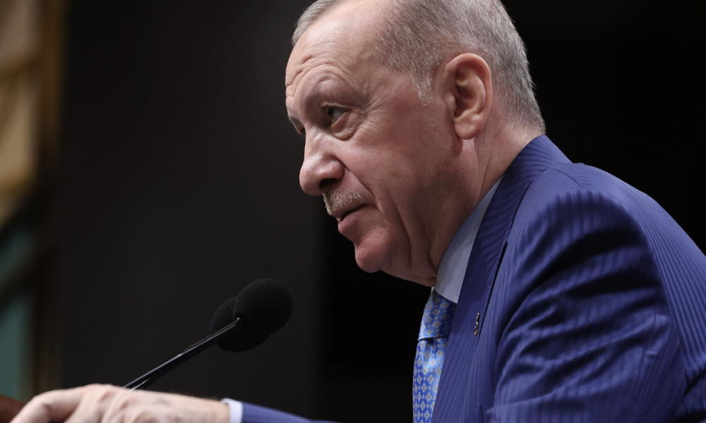 Erdogan  Nën 15 vjeç s do të ketë rrjete sociale në Turqi