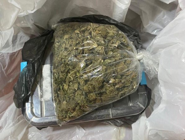 kontroll-ne-shtepine-e-ish-kryetares-se-tetoves-arrestohet-djali-i-saj-16-vjecar