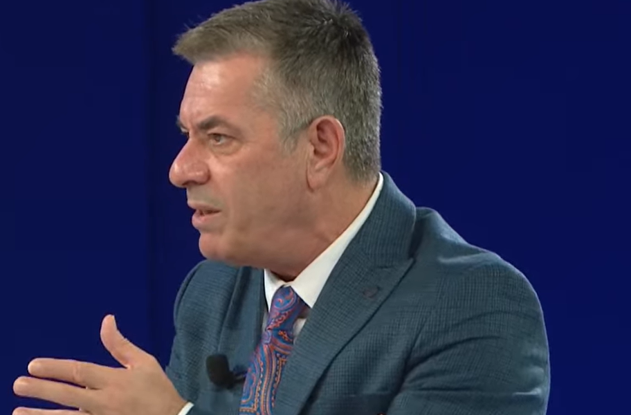 Berisha kandidat i vetëm për kreun e PD  Vangjeli  Karikaturë zgjedhjesh pa standarde minimale