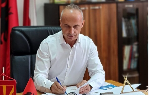 rekord-6-kallezime-penale-ndaj-fatmir-deharit-per-shperdorim-te-detyres