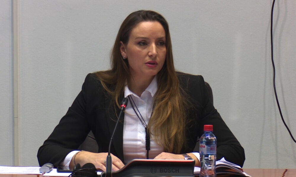 Dauti  Ky nuk ishte presioni i parë ndaj meje si deputete  më kanë ftuar edhe në gjykatë 