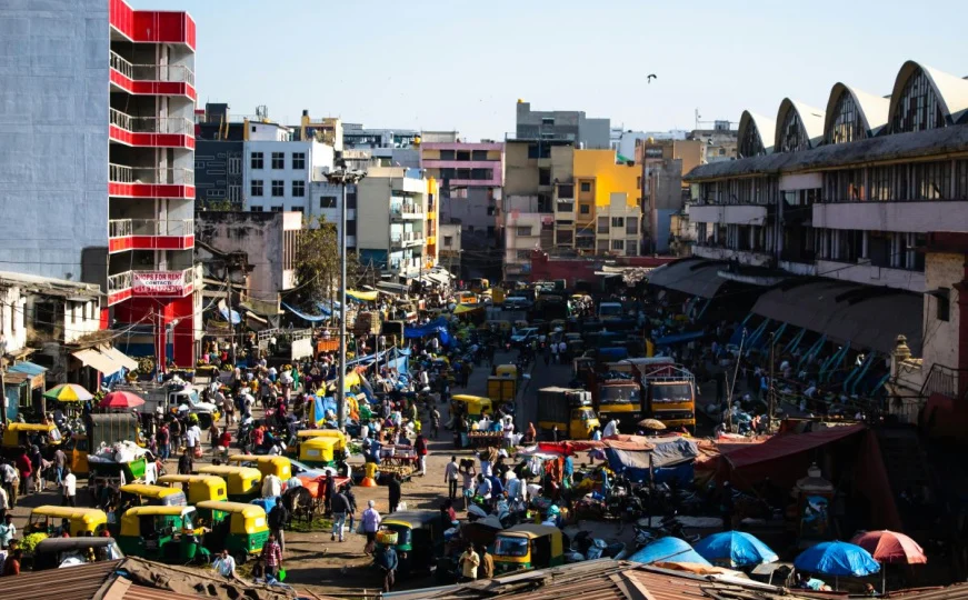 Procesi i vështirë  nis regjistrimi në vendin më të populluar të botës