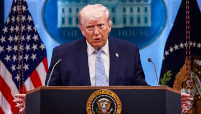 incidenti-ne-shtepine-e-bardhe-trump-mbreti-charles-iii-do-vizitoje-shba-ne-sic-ishte-planifikuar