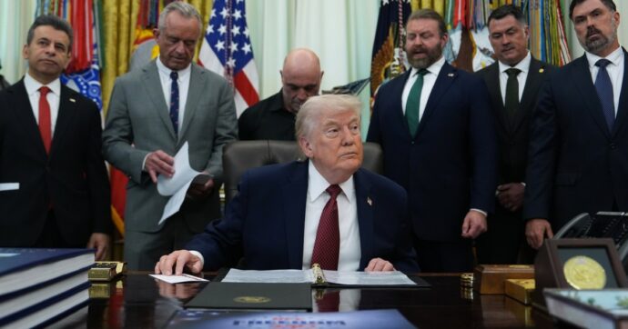 Negociata nën hijen e krizave nervore të Donald Trump 