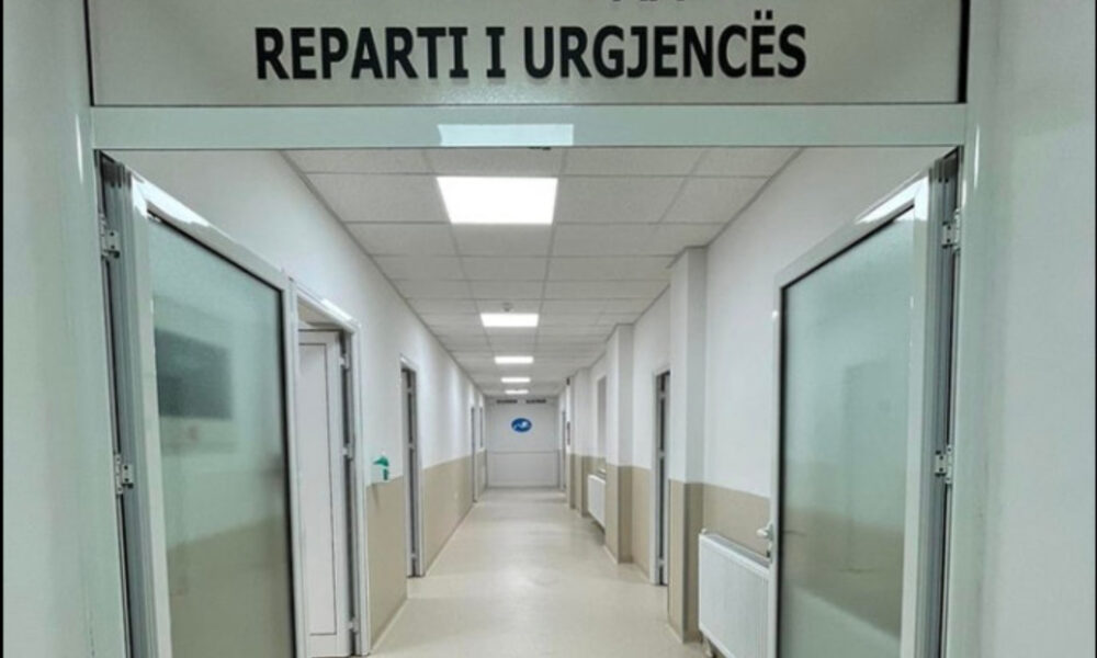 Bie nga shkallët  lëndohet rëndë punonjësja e Gjinekologjisë së Çairit