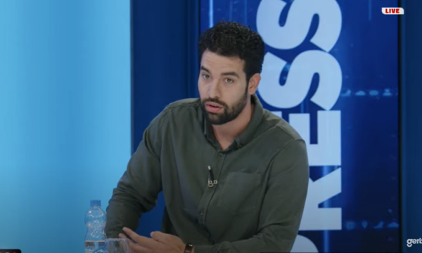 Hoxha  S po je në gjendje me na i numëru tri projekte madhore   Me çfarë parametra je tu na e lypë votën 